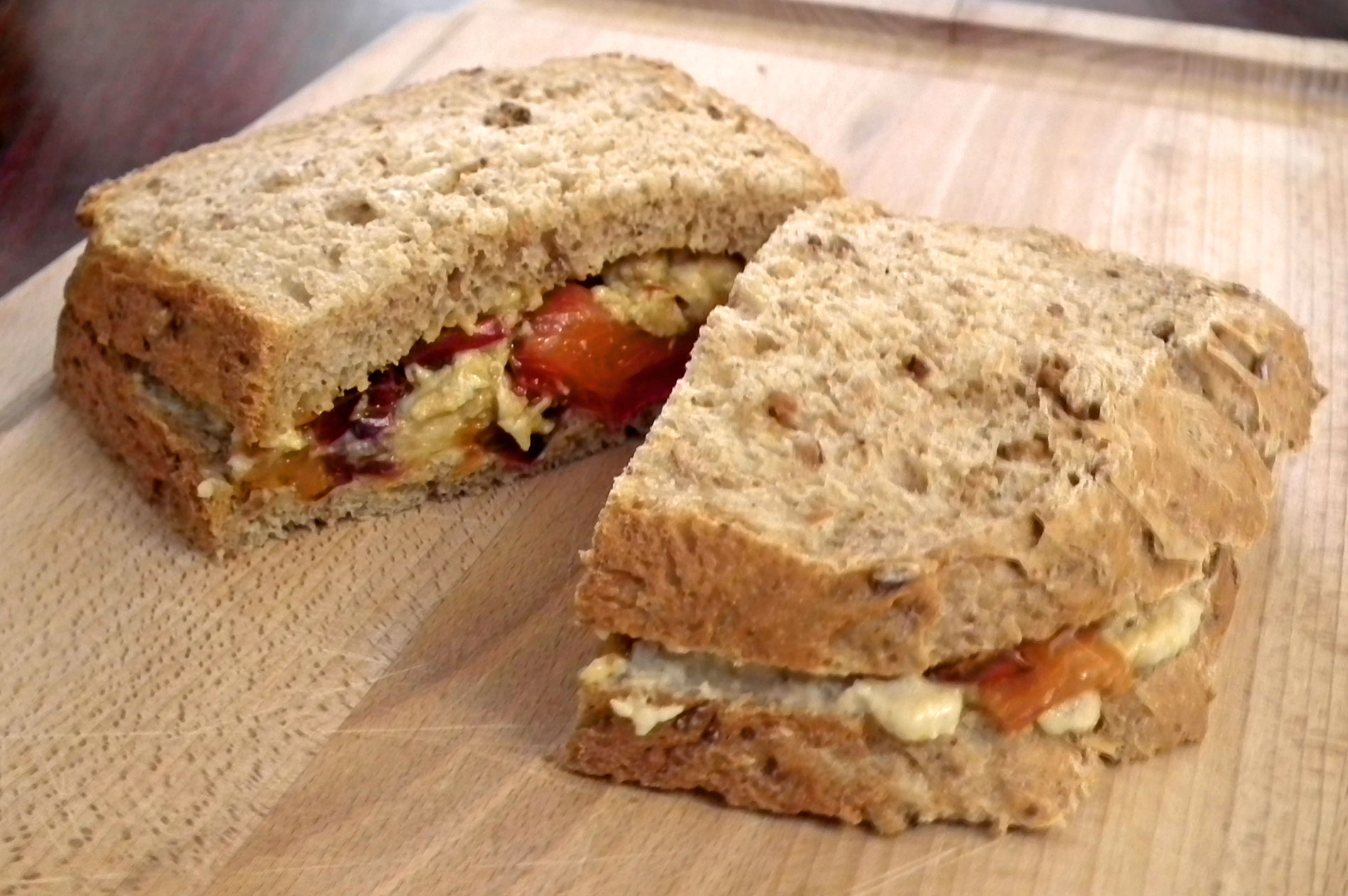 peppers-and-eggs-sandwich