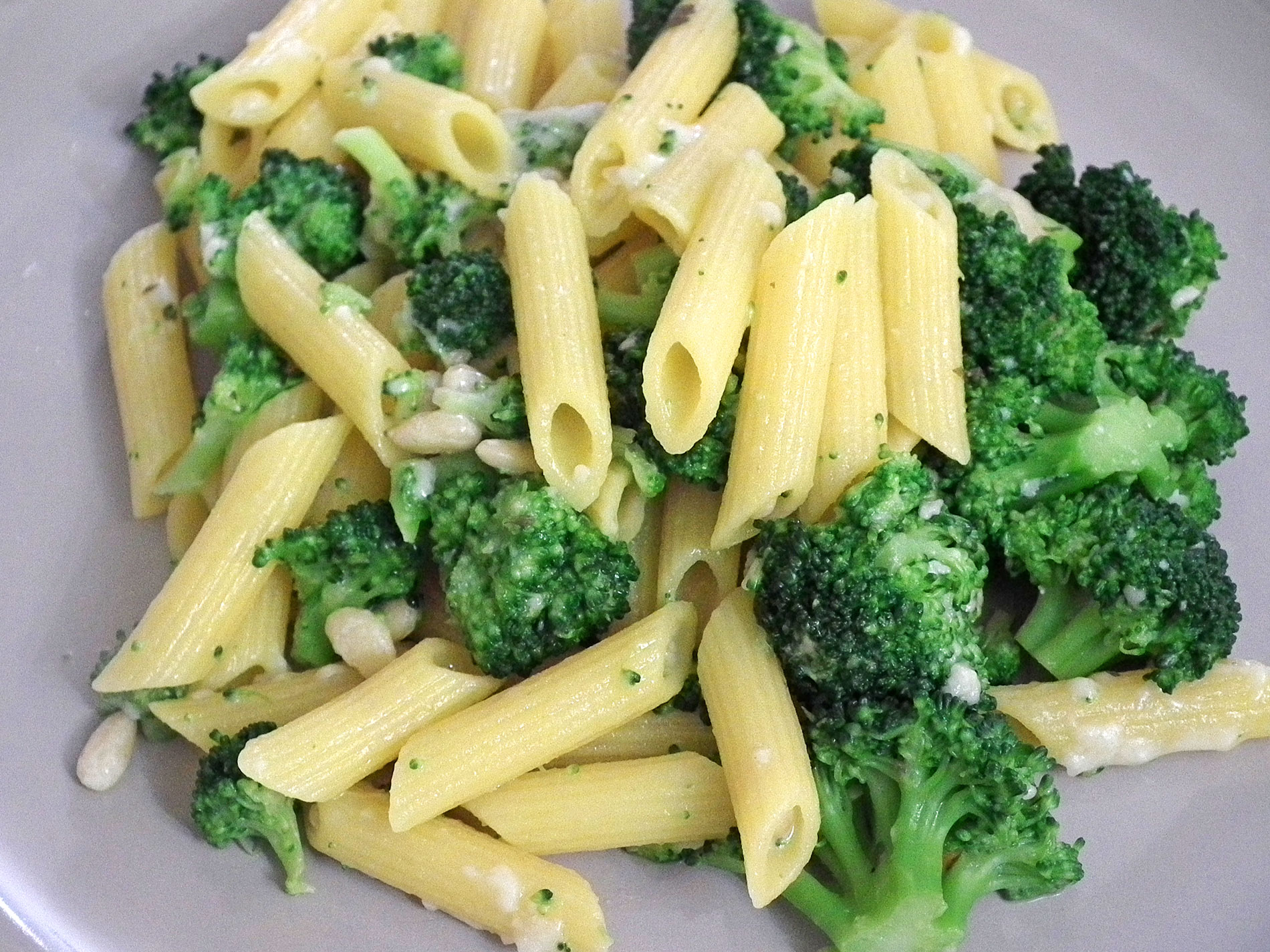 Pasta with Broccoli and Pine Nuts